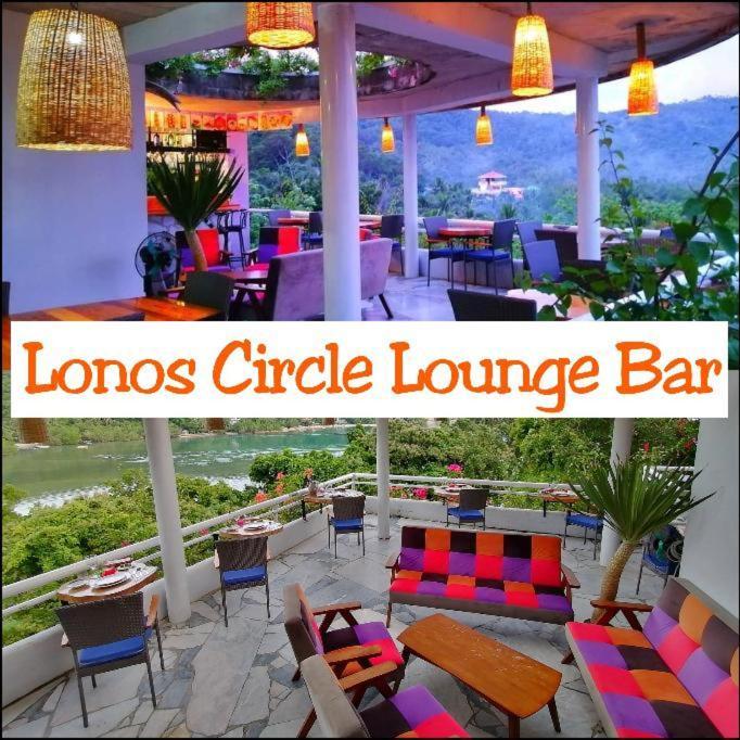 Hotel Lonos Circle Terrace View à Romblon Extérieur photo